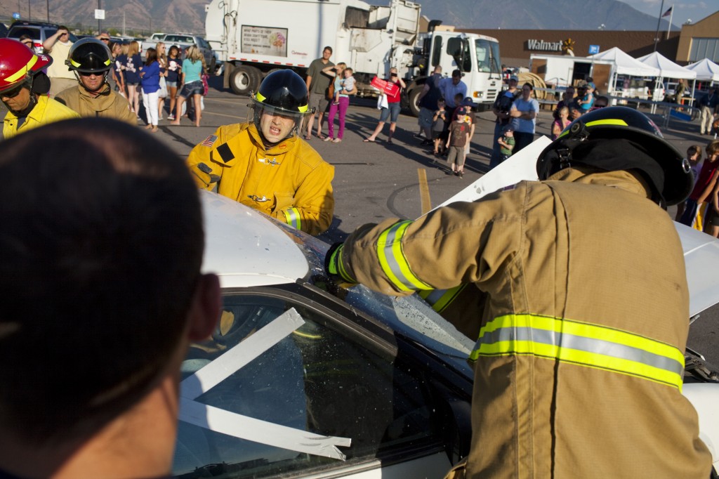 Springville safety fair provides fun, information for families News, Sports, Jobs Daily Herald